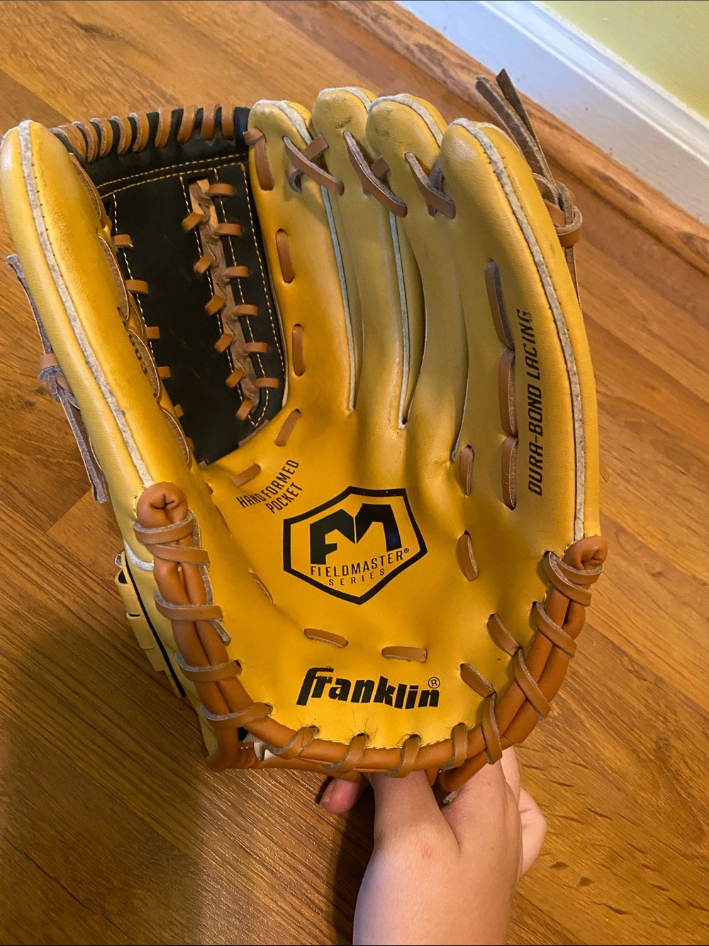 Adult Two-Tone Yellow and Black softball/baseball glove - Picture 2 of 6